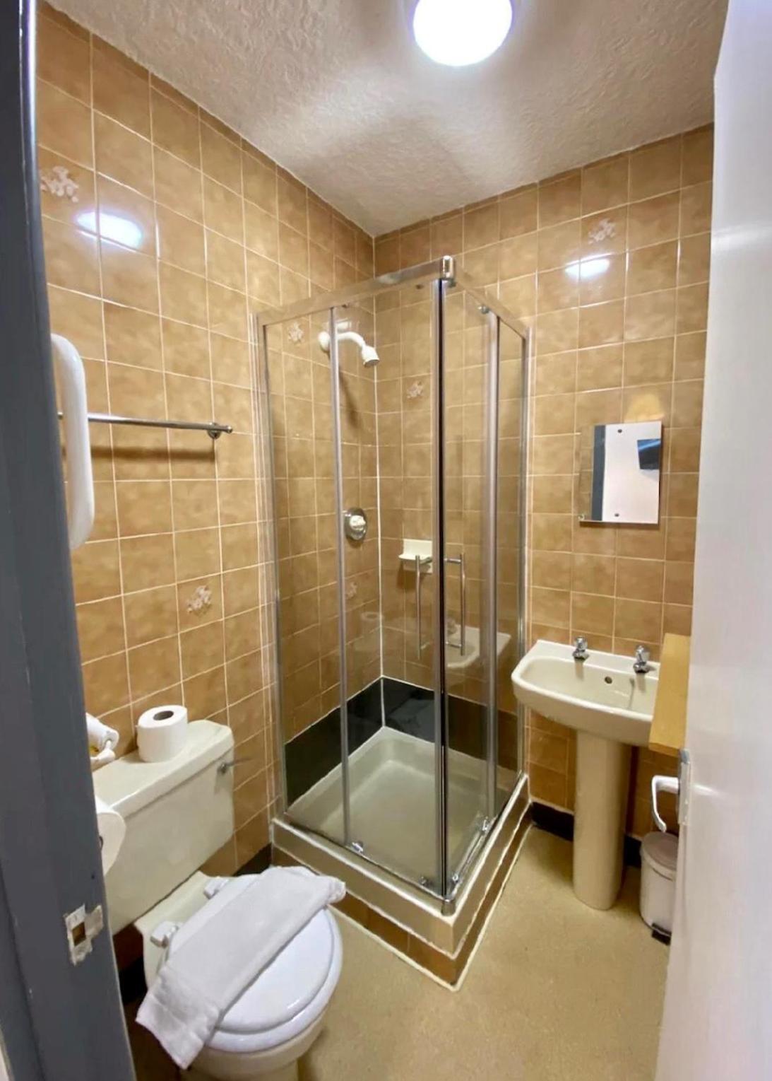 Alumhurst Hotel Μπλάκπουλ Εξωτερικό φωτογραφία