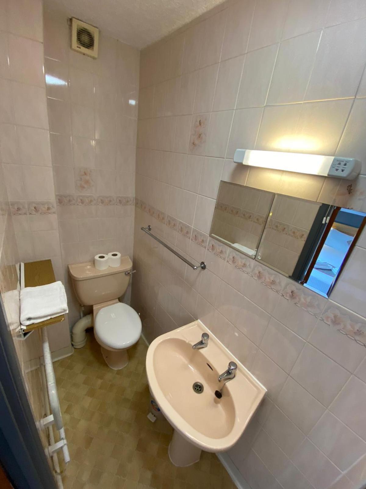 Alumhurst Hotel Μπλάκπουλ Εξωτερικό φωτογραφία